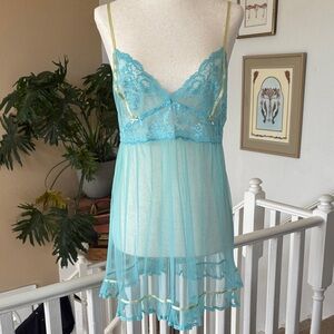 Victoria’s Secret Blue & Green Lace Babydoll Top/Slip